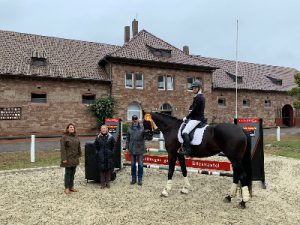 Die Furstin Stolze Gewinnerin Der Dressurpferde Trophy Pferdesportverband Saarland